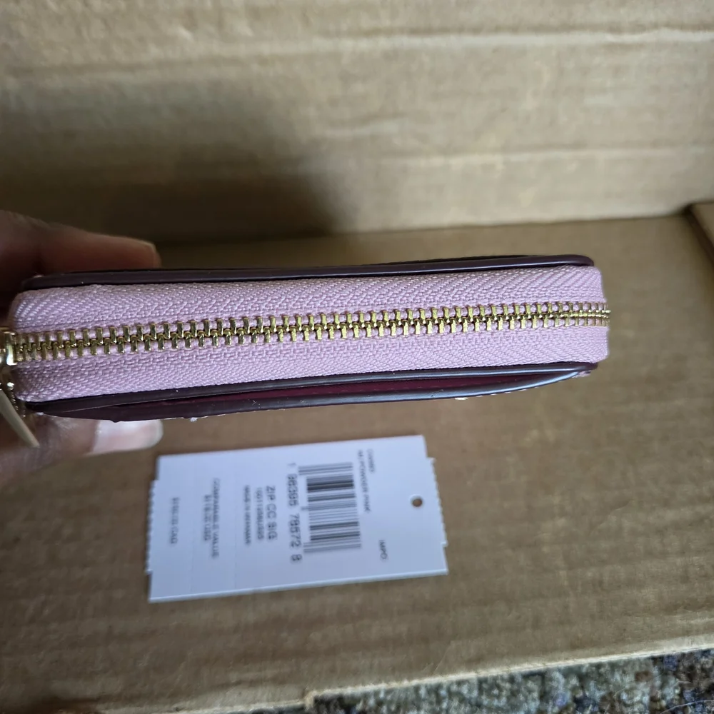 Coach Powder Pink Zip Card Case with Chain Wallet - Picture 2 of 8